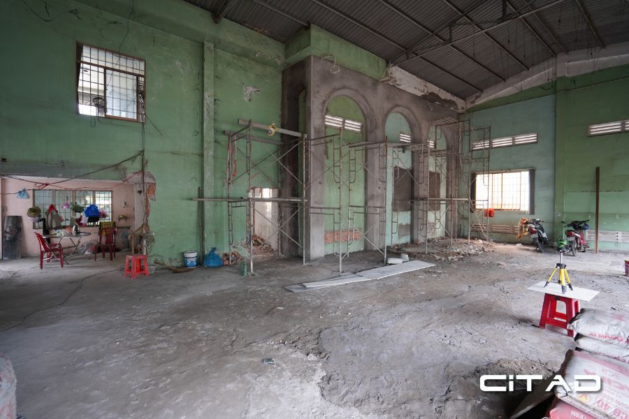 Hiện trạng nhà kho cũ được cải tạo thành công trình trạm dừng chân