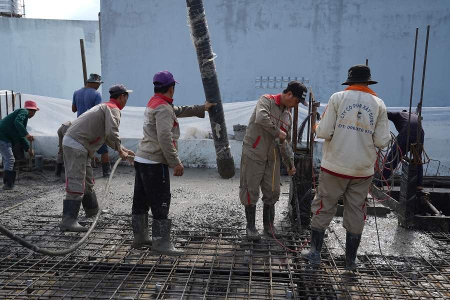 Thi công bê tông sàn | Công trình nhà phố An Giang - Công ty Xây dựng CITAD 6 Đội ngũ CITAD thi công bê tông sàn