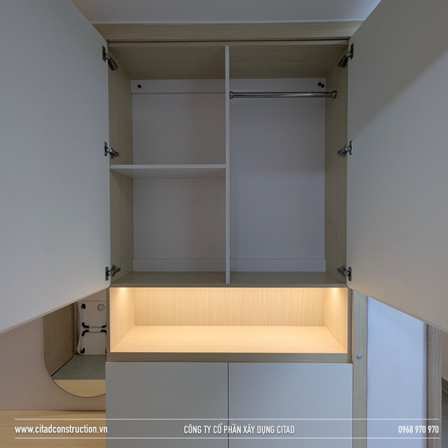 Cấu trúc tủ áo MDF chống ẩm, chia khoang hợp lý và lắp đặt tinh tế trong dự án nội thất căn hộ CITAD