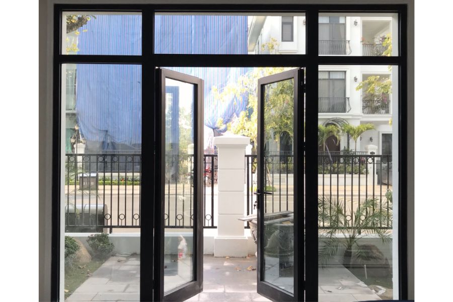Cửa đi mở quay 2 cánh - Nhôm kính XingFa An Giang