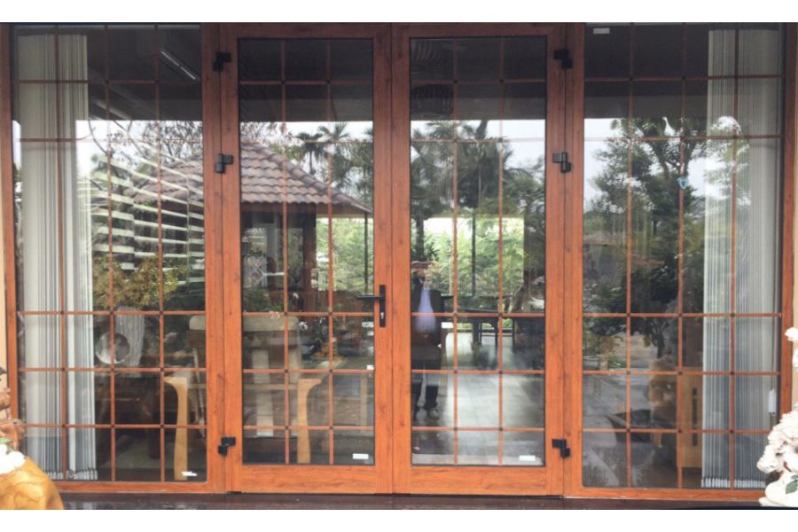 Cửa đi mở quay 4 cánh - Nhôm kính XingFa An Giang