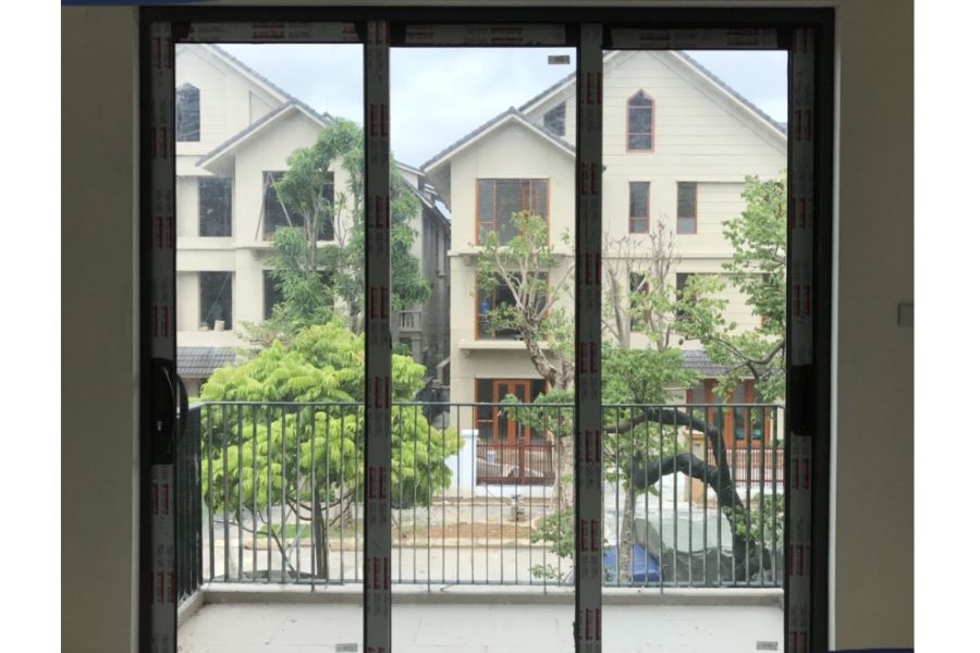 Cửa đi mở trượt - Nhôm kính XingFa An Giang