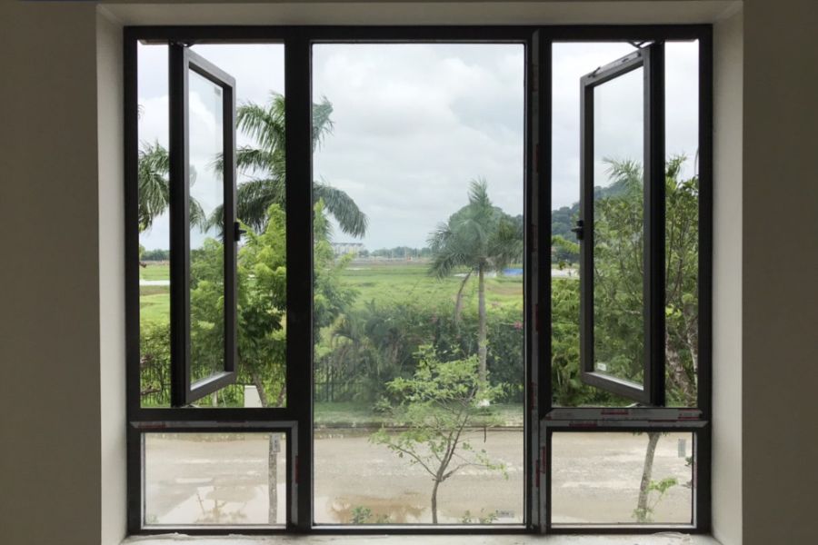 Cửa sổ mở quay 2 cánh - Nhôm kính XingFa An Giang