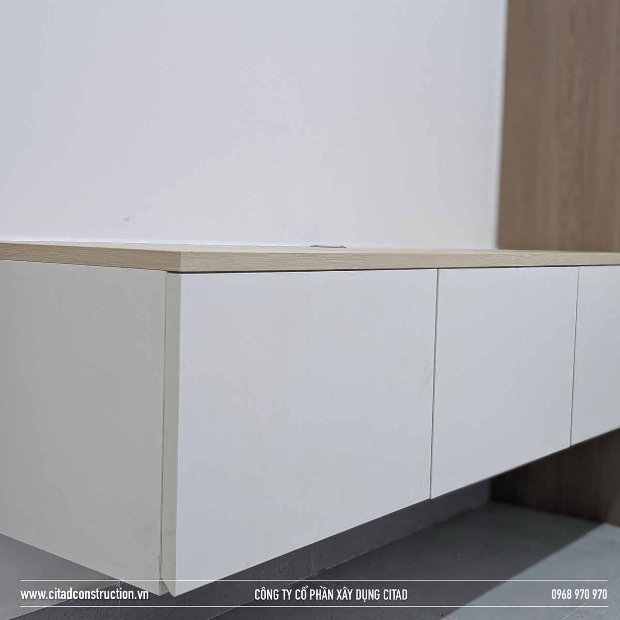 Chi tiết thi công tủ treo MDF phủ melamine trắng – hoàn thiện sắc nét, đúng kỹ thuật CITAD